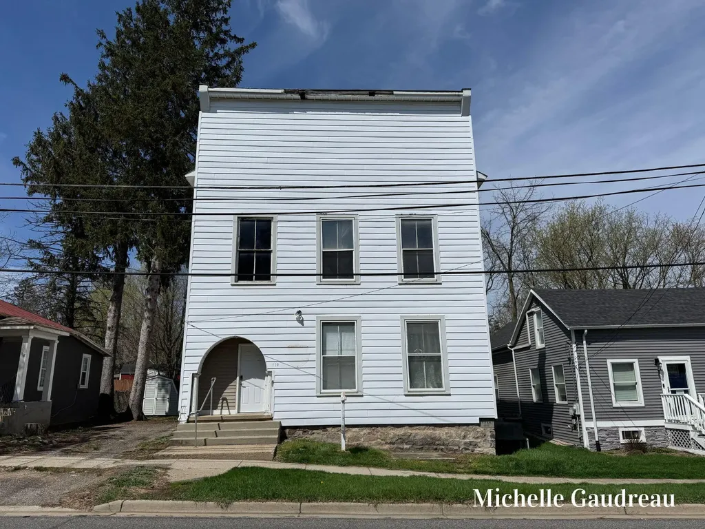 116 W Main Street SE Caledonia Village MI 49316