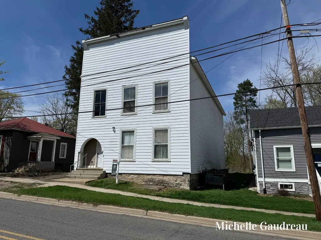 116 W Main Street SE Caledonia Village MI 49316