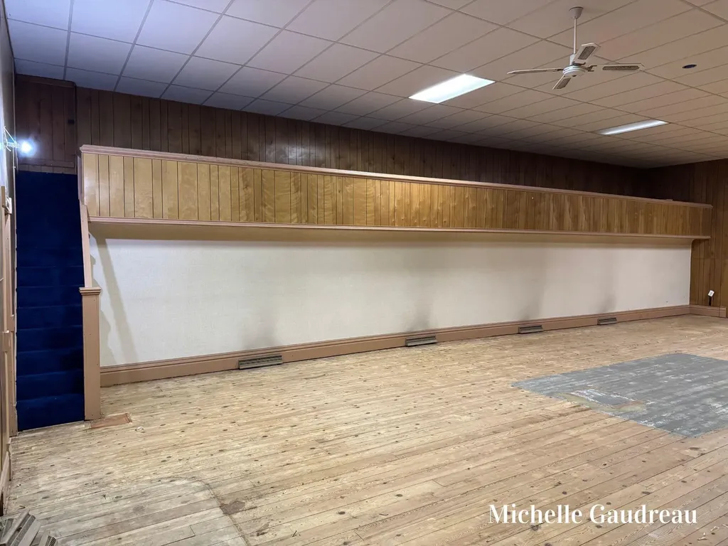 116 W Main Street SE Caledonia Village MI 49316