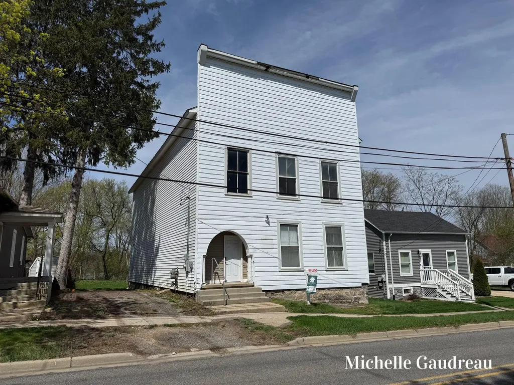 116 W Main Street SE Caledonia Village MI 49316