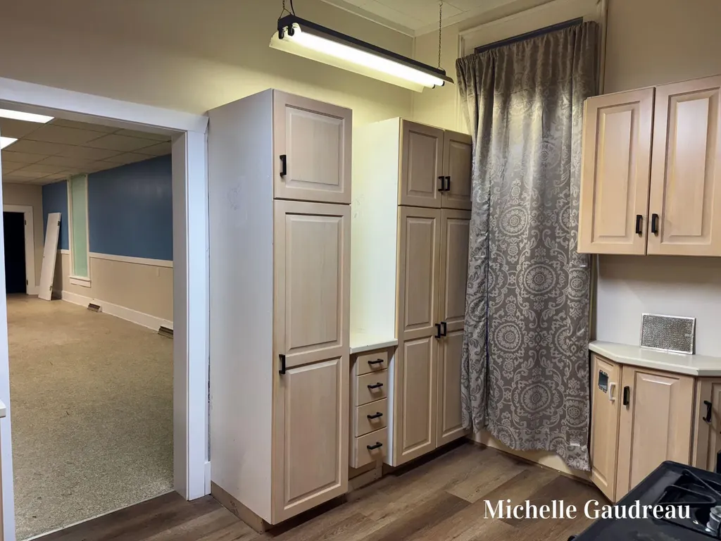116 W Main Street SE Caledonia Village MI 49316