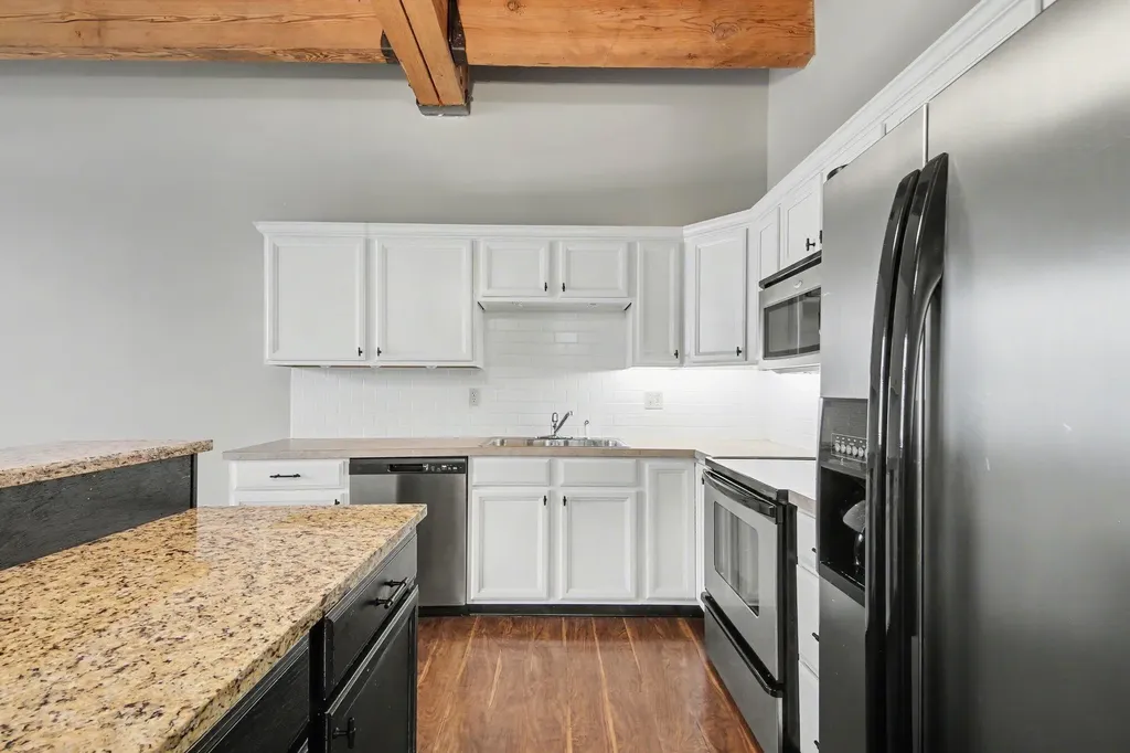 940 Monroe Avenue NW Grand Rapids City MI 49503