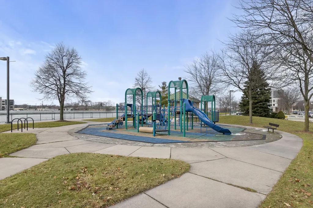 940 Monroe Avenue NW Grand Rapids City MI 49503