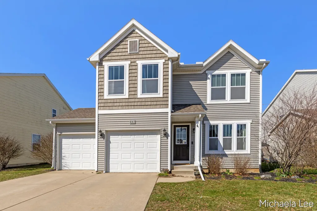 607 Nantucket Drive Lansing City MI 48906