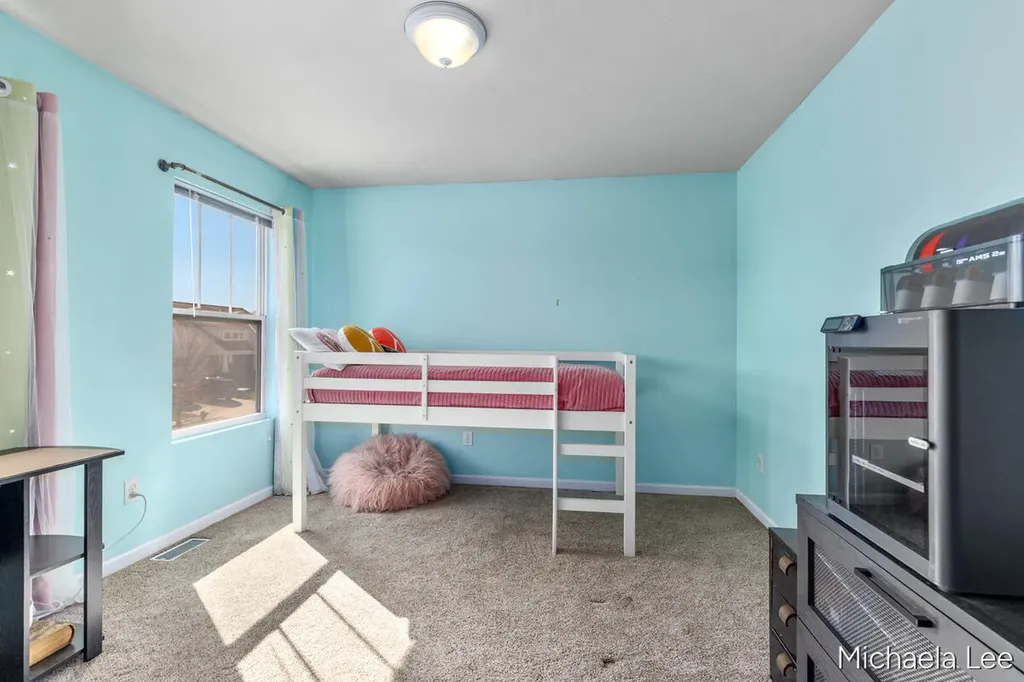 607 Nantucket Drive Lansing City MI 48906