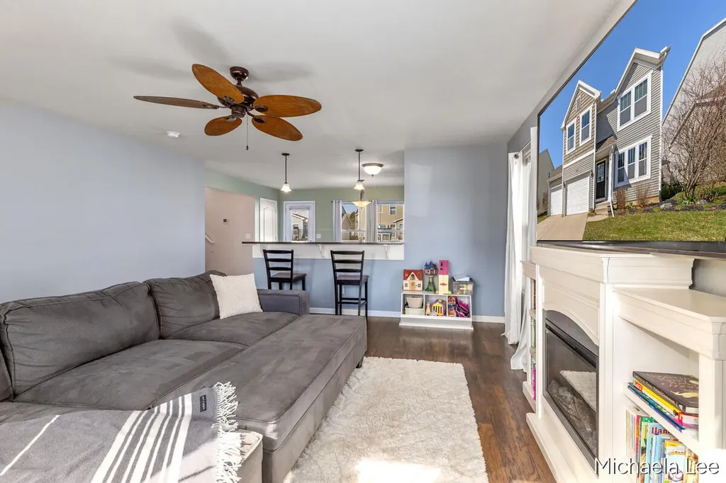 607 Nantucket Drive Lansing City MI 48906