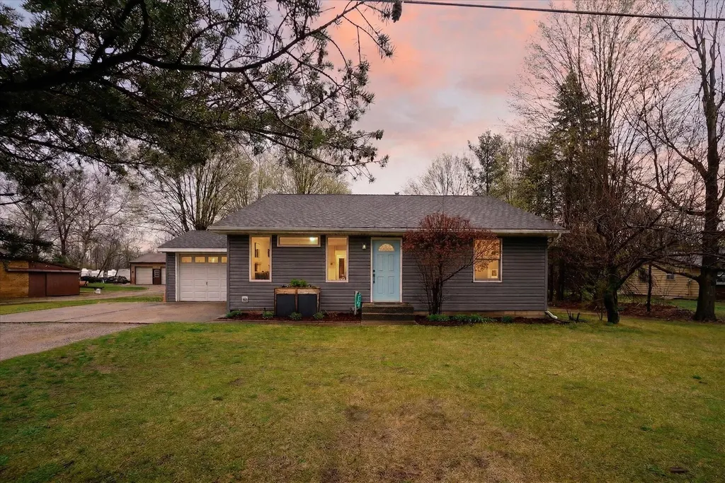 8238 48th Avenue Georgetown Charter Township MI 49426