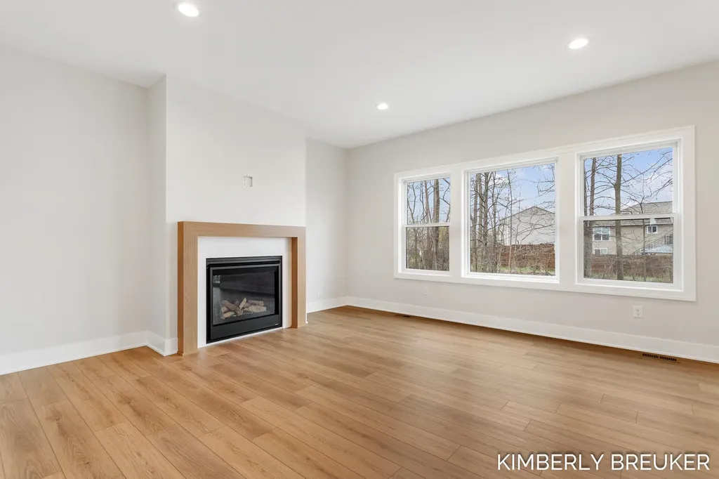 11792 Everett Avenue Allendale Charter Township MI 49401