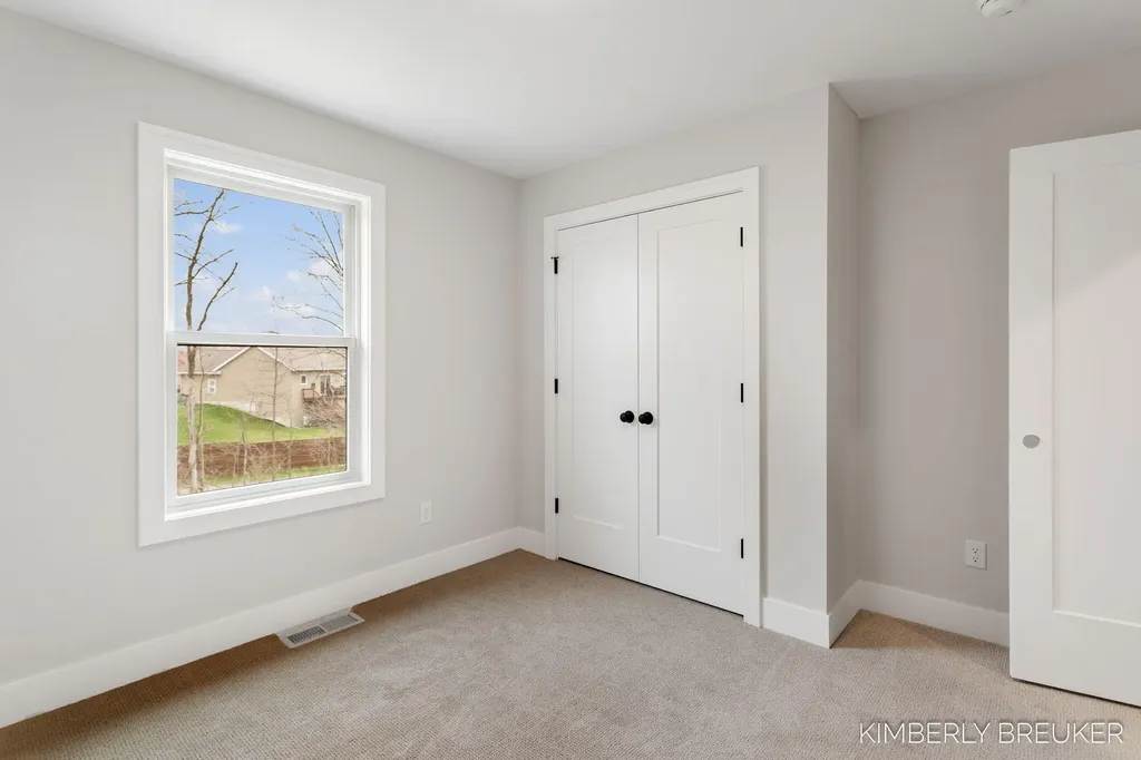 11792 Everett Avenue Allendale Charter Township MI 49401