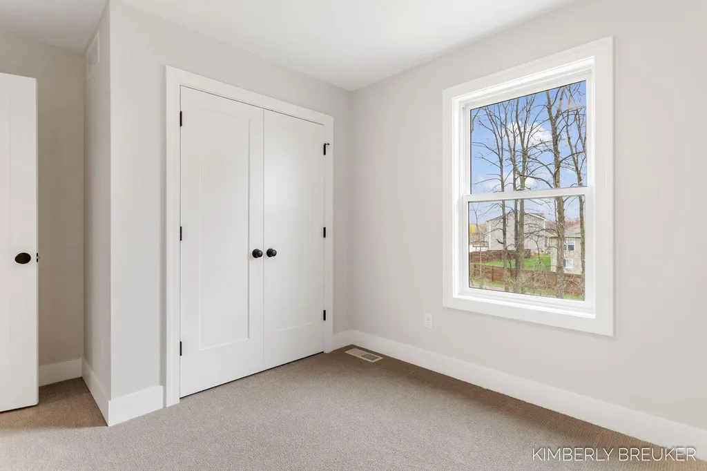 11792 Everett Avenue Allendale Charter Township MI 49401