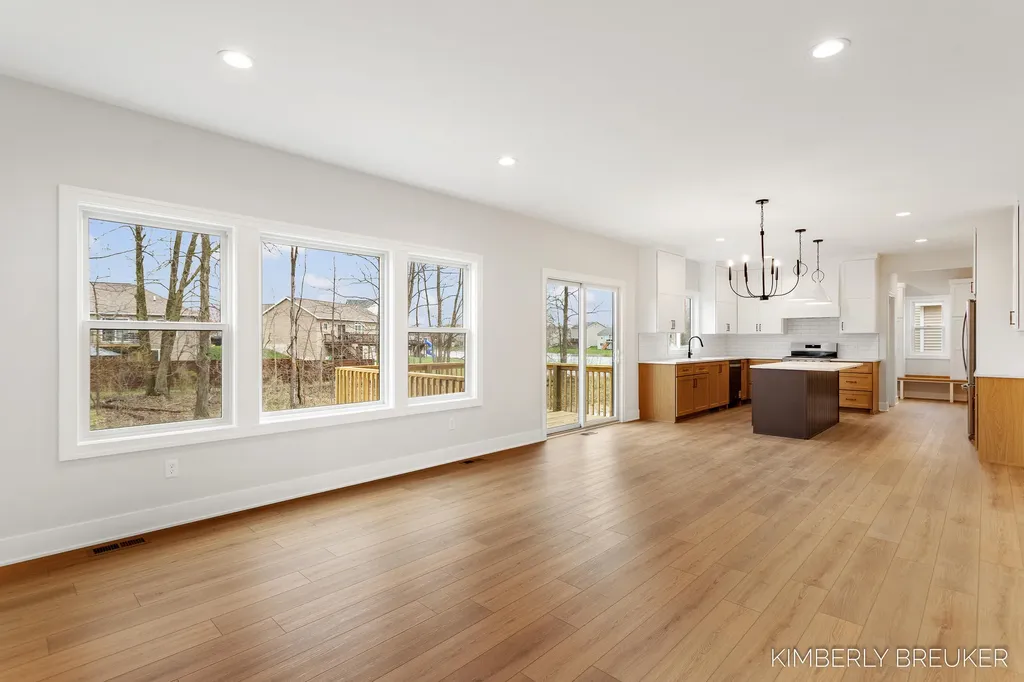 11792 Everett Avenue Allendale Charter Township MI 49401