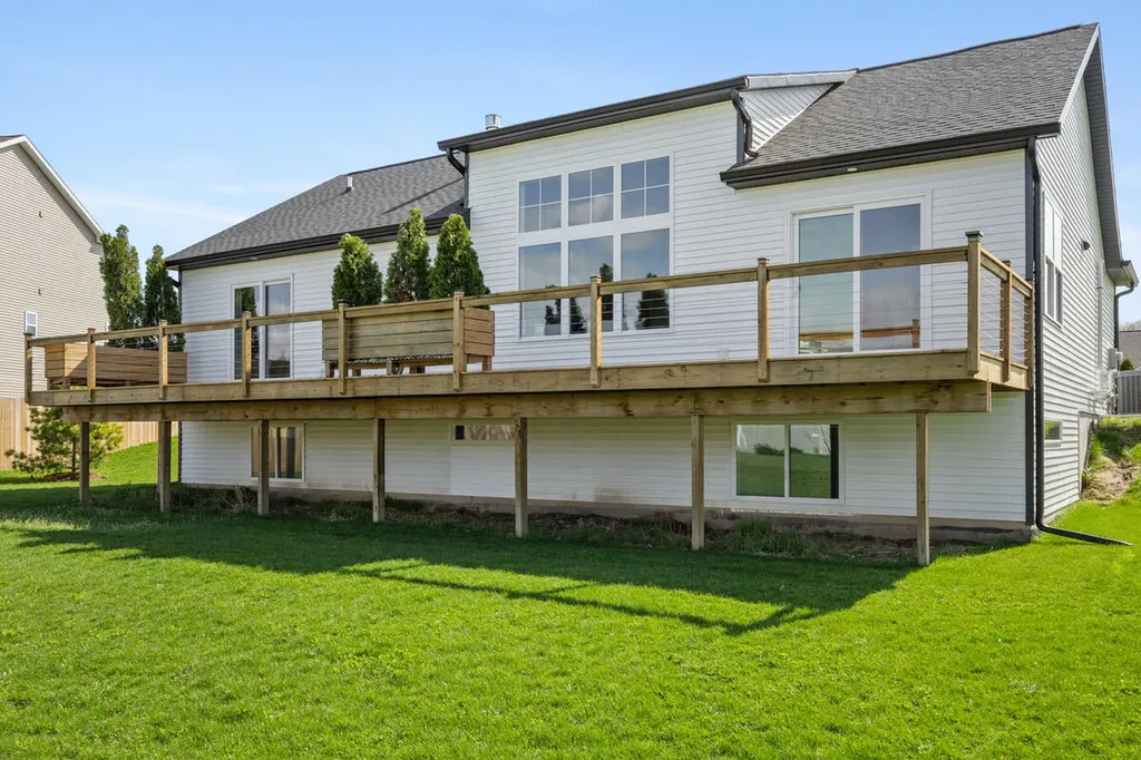 323 Katie Drive Tallmadge Charter Township MI 49534