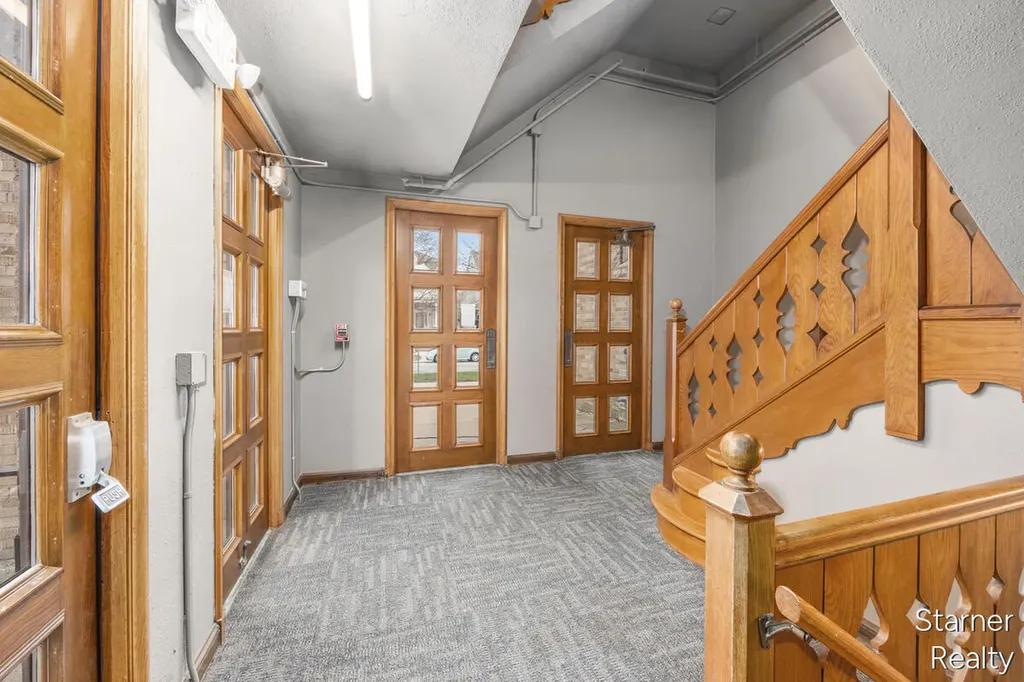 253 Prospect Avenue NE Grand Rapids City MI 49503