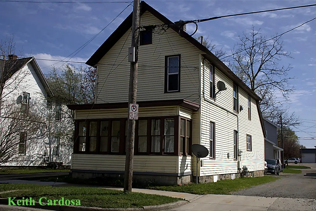 812 Park Street SW Grand Rapids City MI 49504