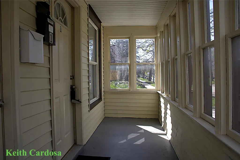 812 Park Street SW Grand Rapids City MI 49504