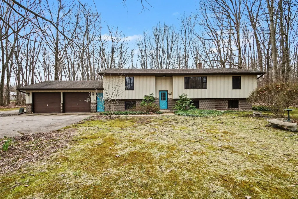 974 E 98th Street Unknown City MI 49327