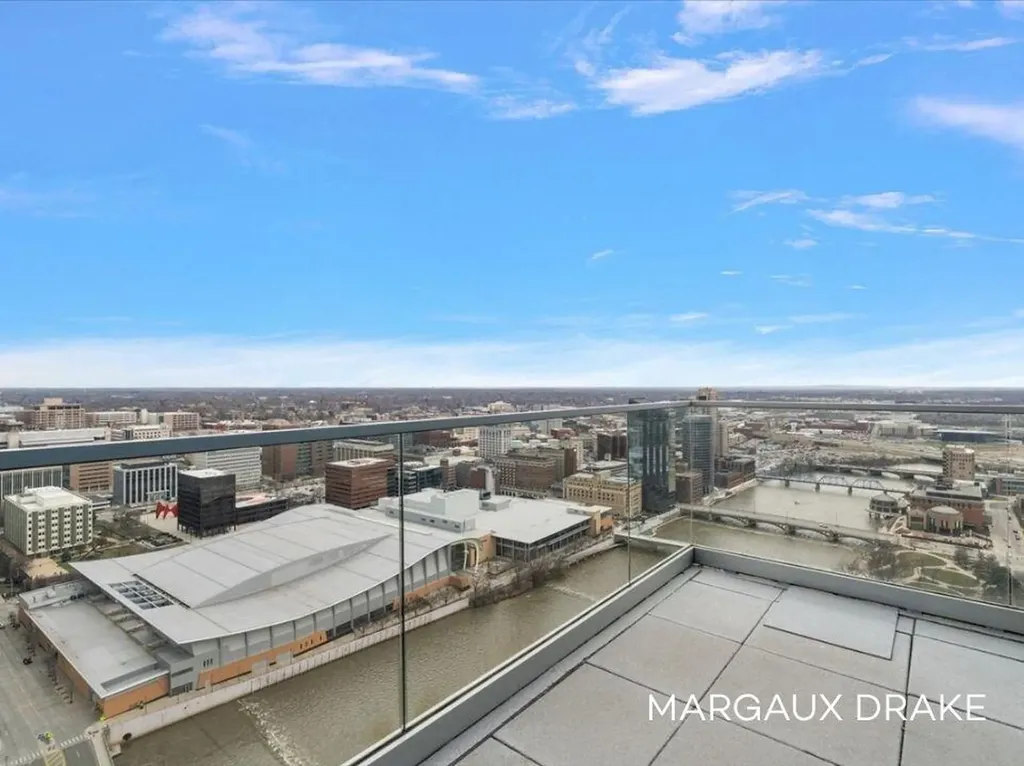 335 Bridge Street NW Grand Rapids City MI 49504