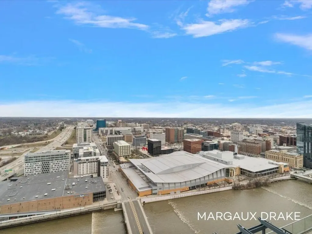 335 Bridge Street NW Grand Rapids City MI 49504