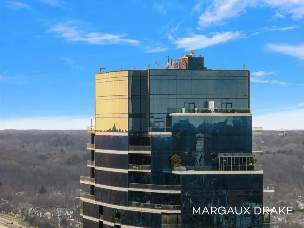 335 Bridge Street NW Grand Rapids City MI 49504