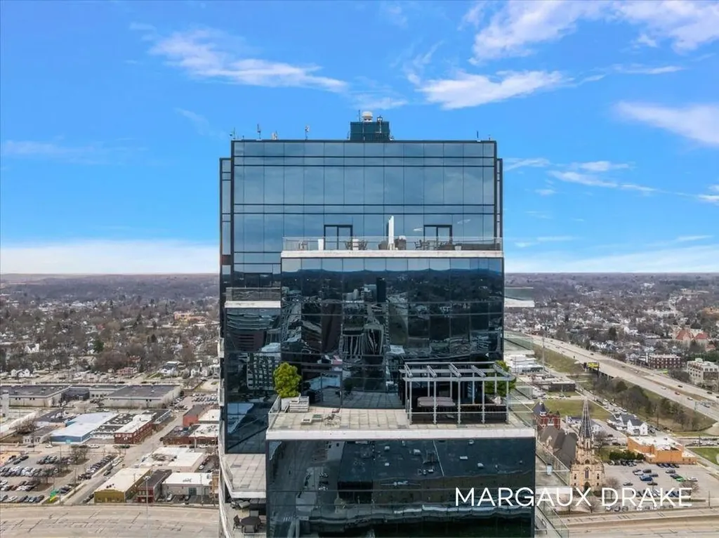 335 Bridge Street NW Grand Rapids City MI 49504