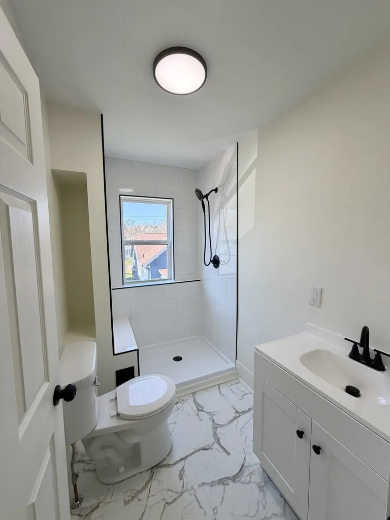 71 W Burnham Street W Battle Creek City MI 49015