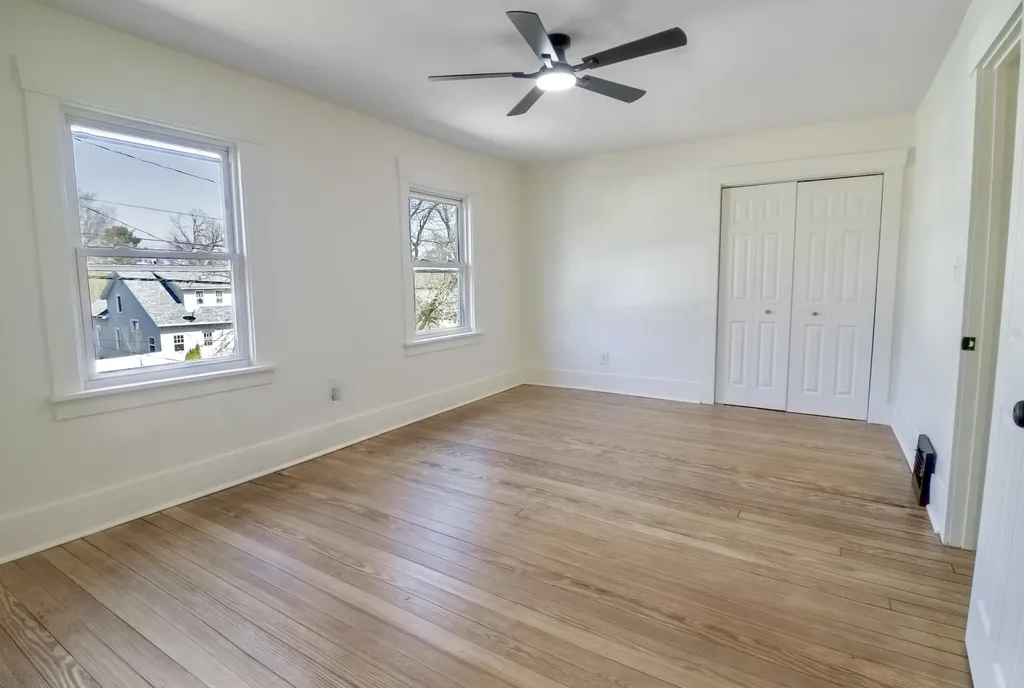 71 W Burnham Street W Battle Creek City MI 49015