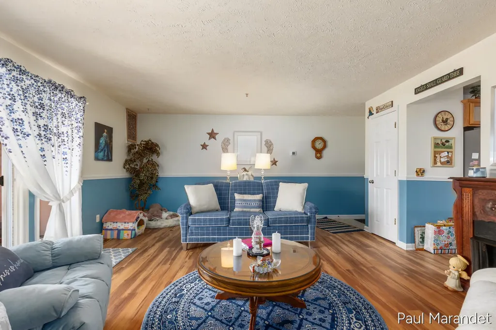3170 W Crystal Waters Drive Holland Charter Township MI 49424