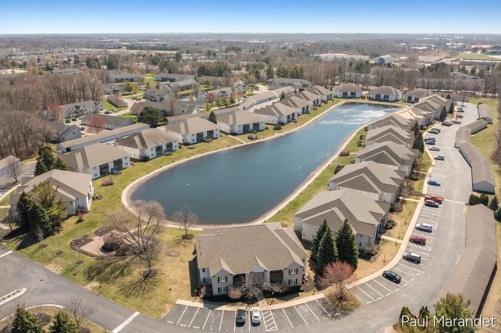 3170 W Crystal Waters Drive Holland Charter Township MI 49424