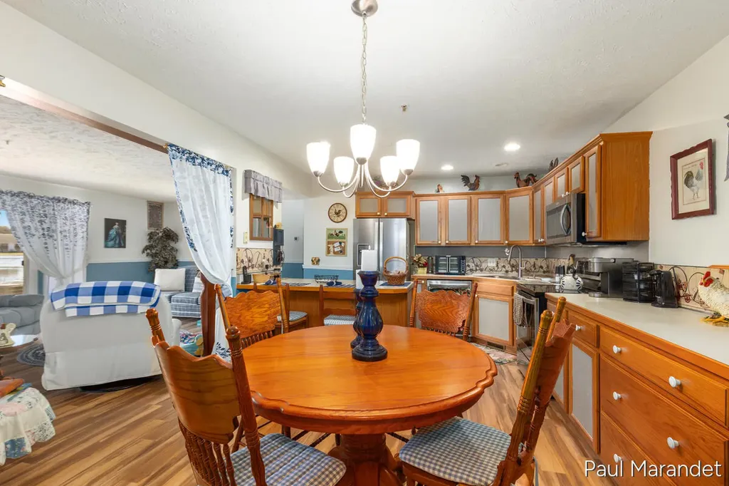 3170 W Crystal Waters Drive Holland Charter Township MI 49424