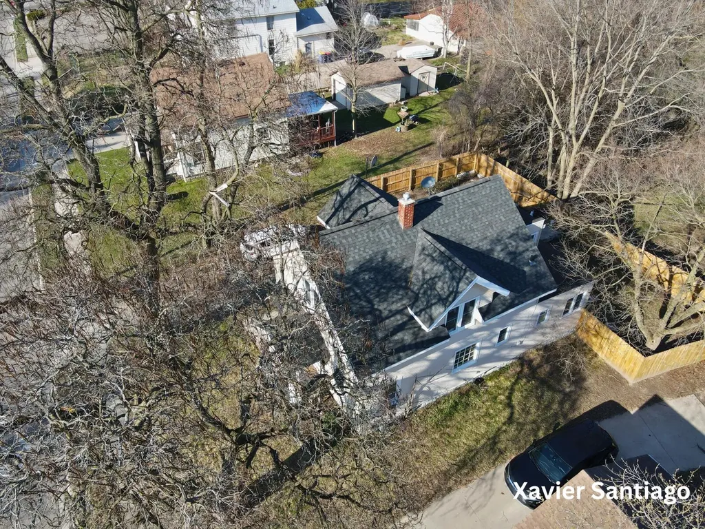 1128 Emerald Avenue NE Grand Rapids City MI 49503
