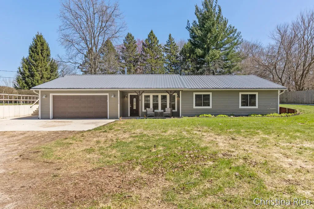 7200 Whitneyville Avenue SE Caledonia Township MI 49302