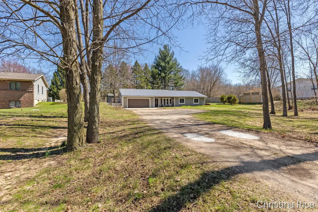 7200 Whitneyville Avenue SE Caledonia Township MI 49302