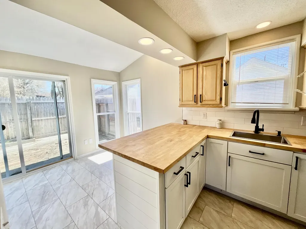 808 Merritt Street SE Grand Rapids City MI 49507