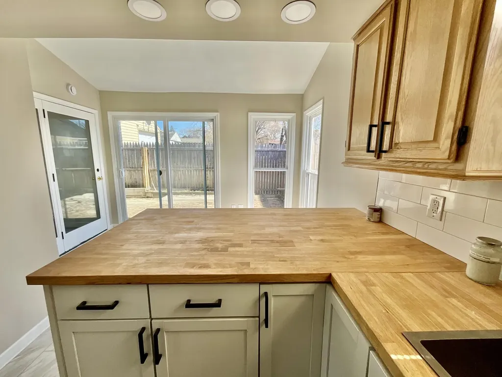 808 Merritt Street SE Grand Rapids City MI 49507