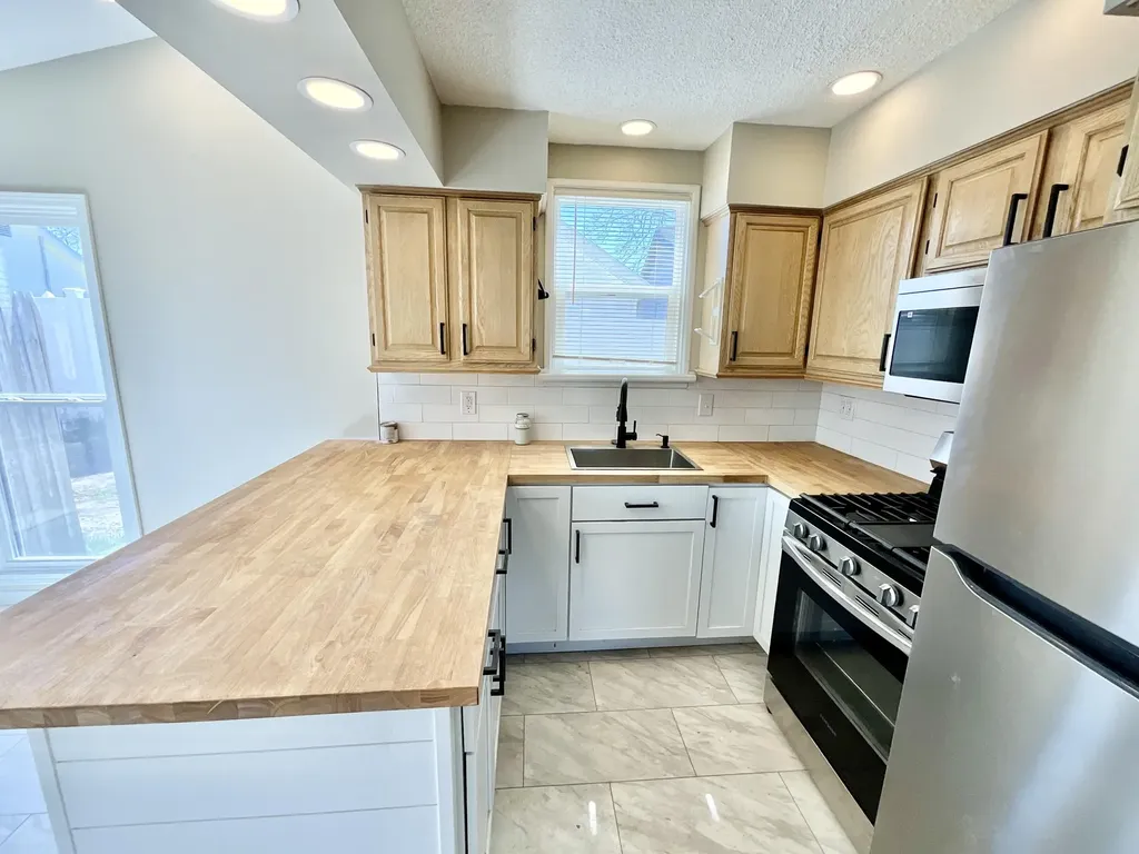 808 Merritt Street SE Grand Rapids City MI 49507