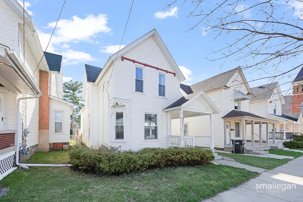 1010 Alpine Avenue NW Grand Rapids City MI 49504