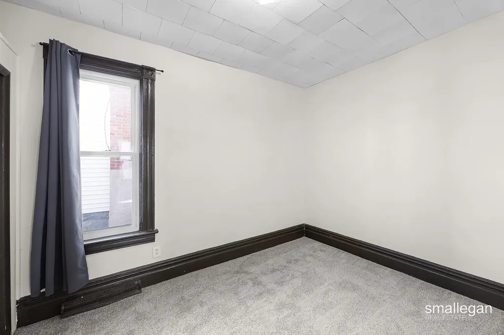 1010 Alpine Avenue NW Grand Rapids City MI 49504