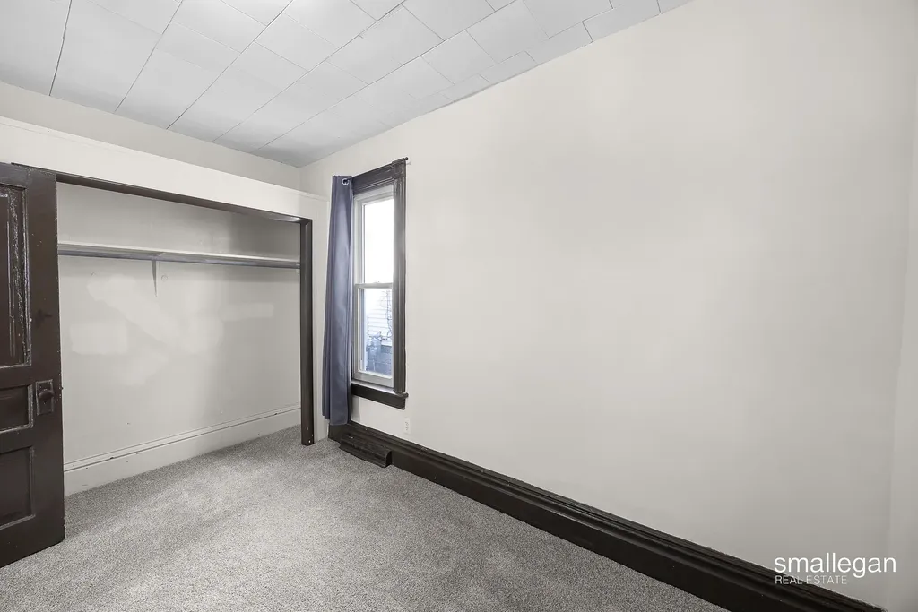 1010 Alpine Avenue NW Grand Rapids City MI 49504