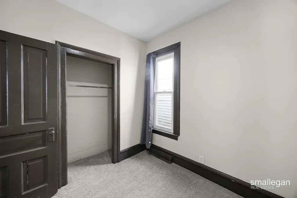 1010 Alpine Avenue NW Grand Rapids City MI 49504