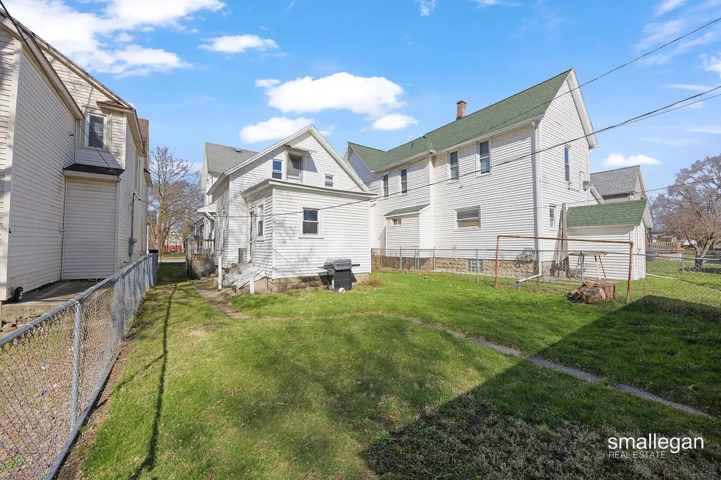 1010 Alpine Avenue NW Grand Rapids City MI 49504