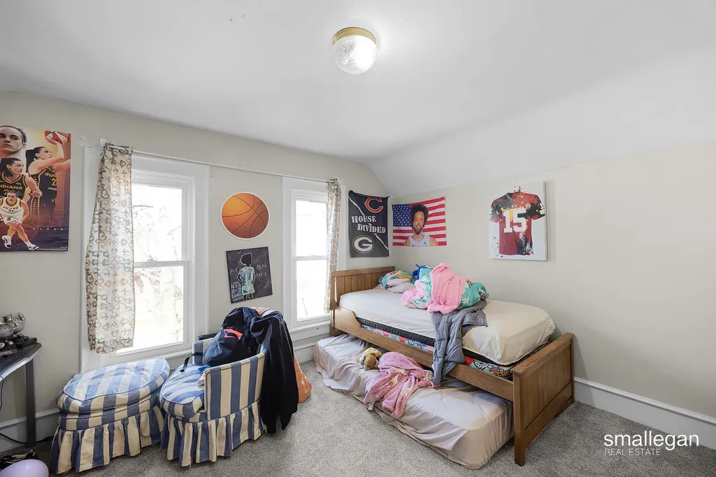 1010 Alpine Avenue NW Grand Rapids City MI 49504