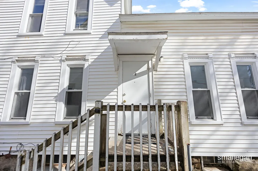 1010 Alpine Avenue NW Grand Rapids City MI 49504