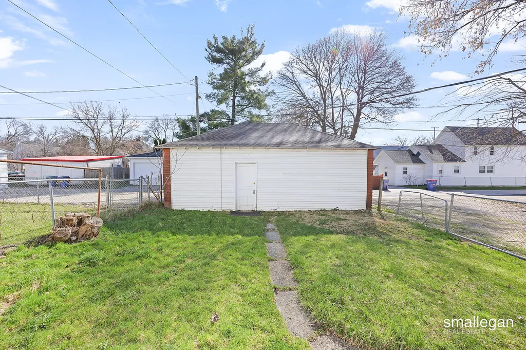 1010 Alpine Avenue NW Grand Rapids City MI 49504