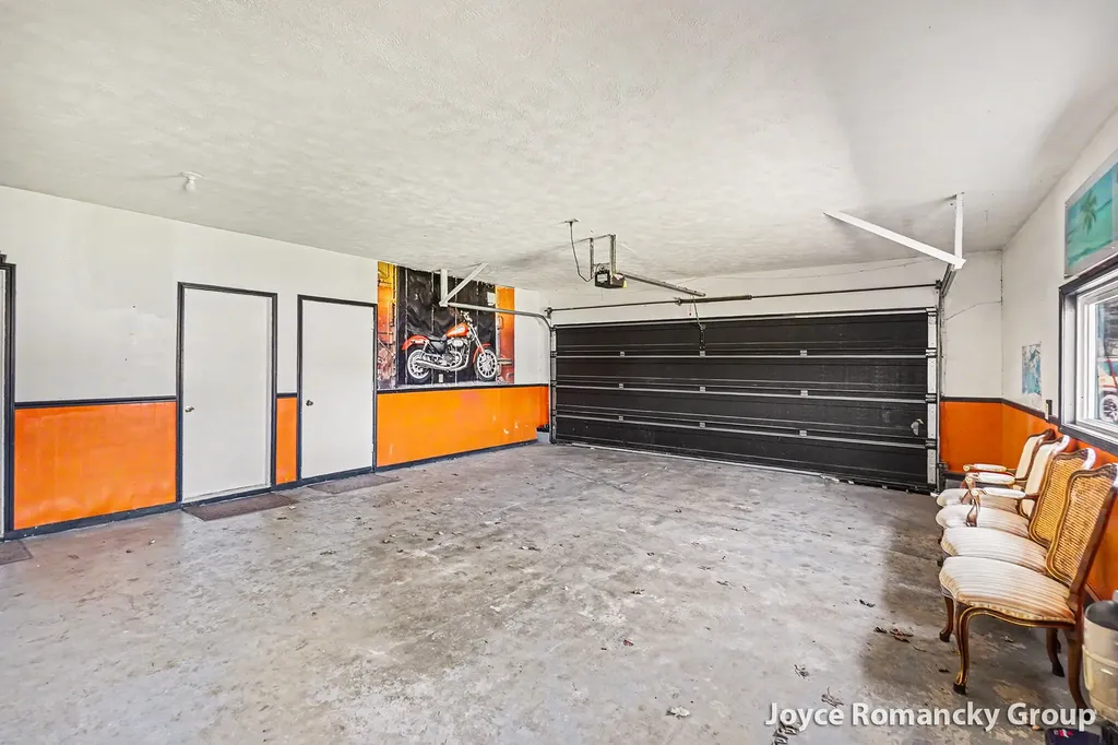 11235 W Broomfield Road Broomfield Township MI 49340