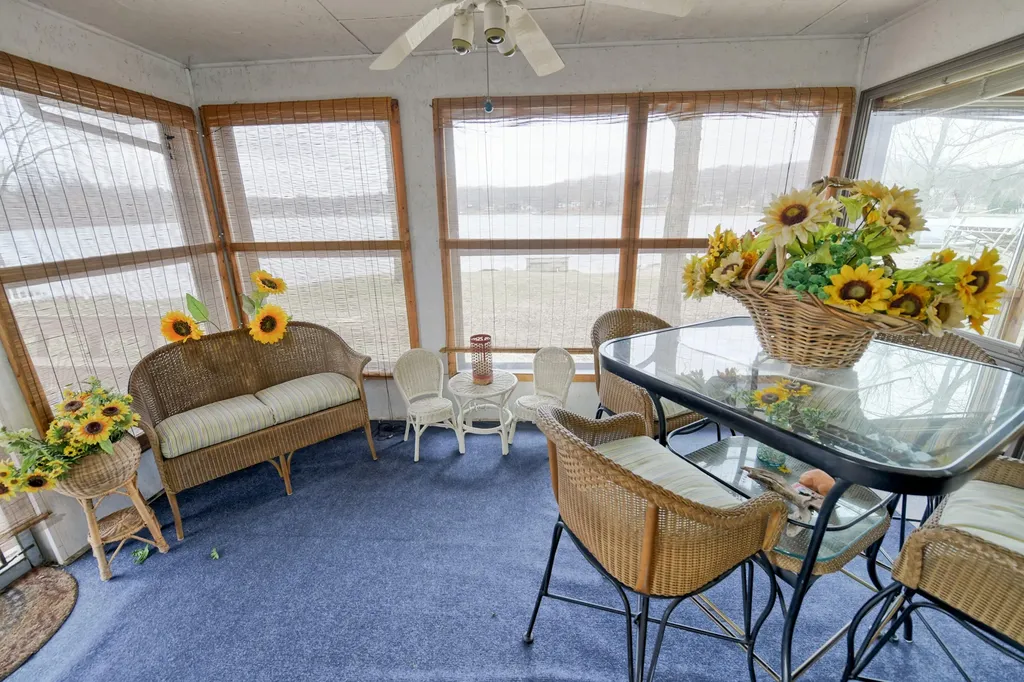 9471 Peninsula Drive Morton Township MI 49332