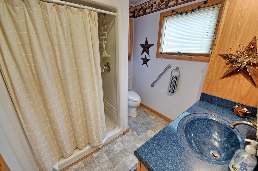 9471 Peninsula Drive Morton Township MI 49332
