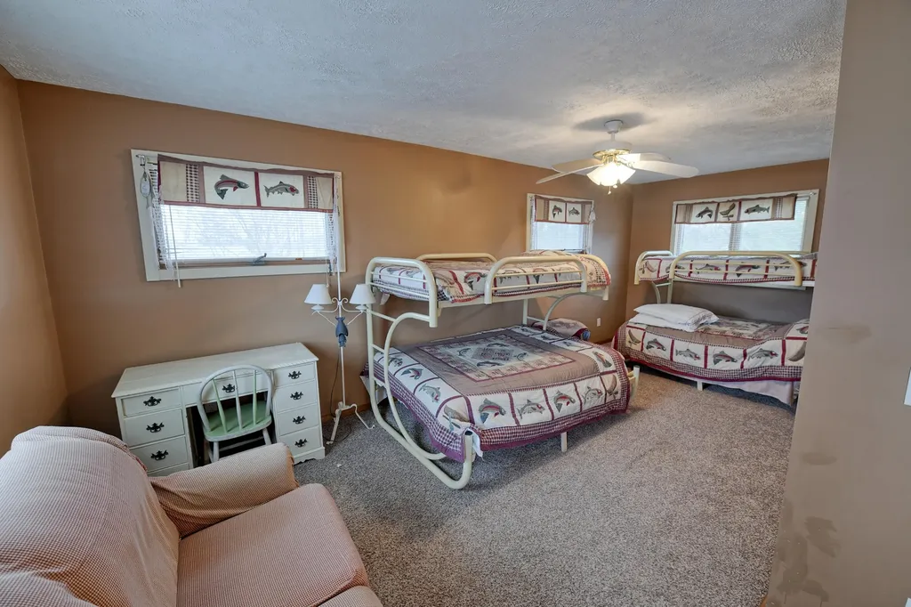 9471 Peninsula Drive Morton Township MI 49332