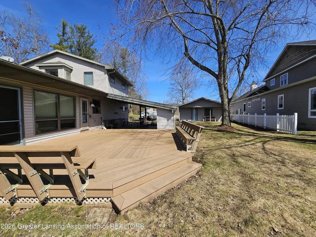 9471 Peninsula Drive Morton Township MI 49332