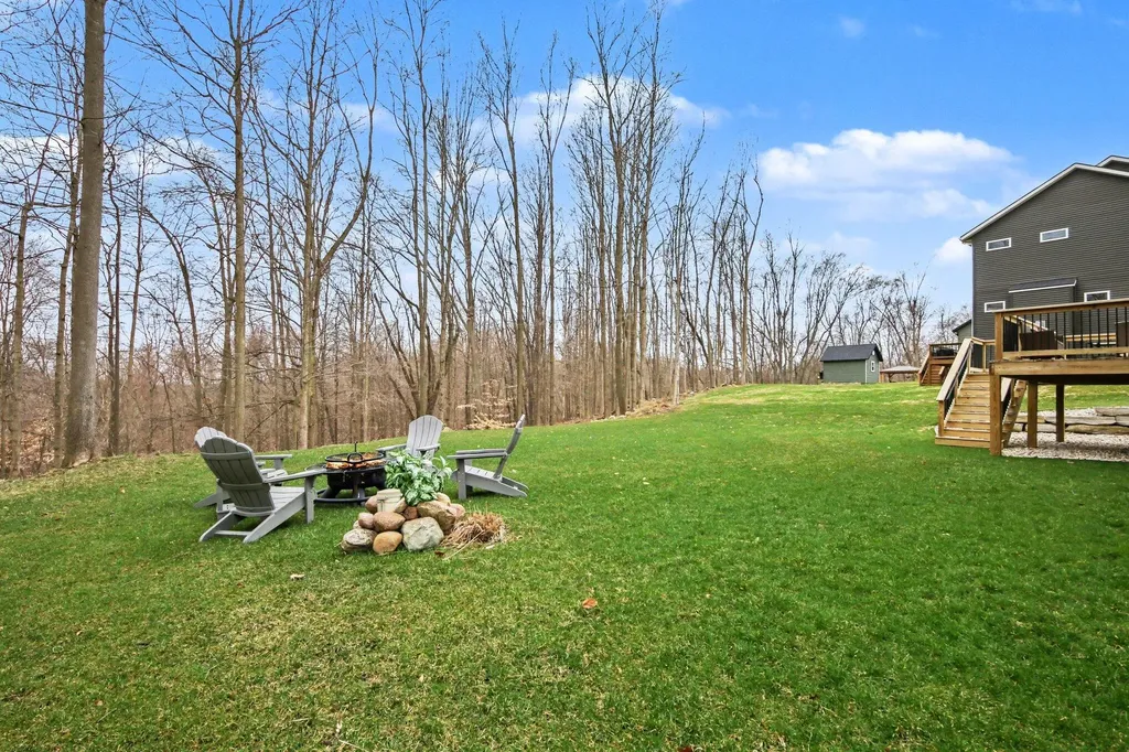 7290 Crossridge Drive SE Cascade Charter Township MI 49512