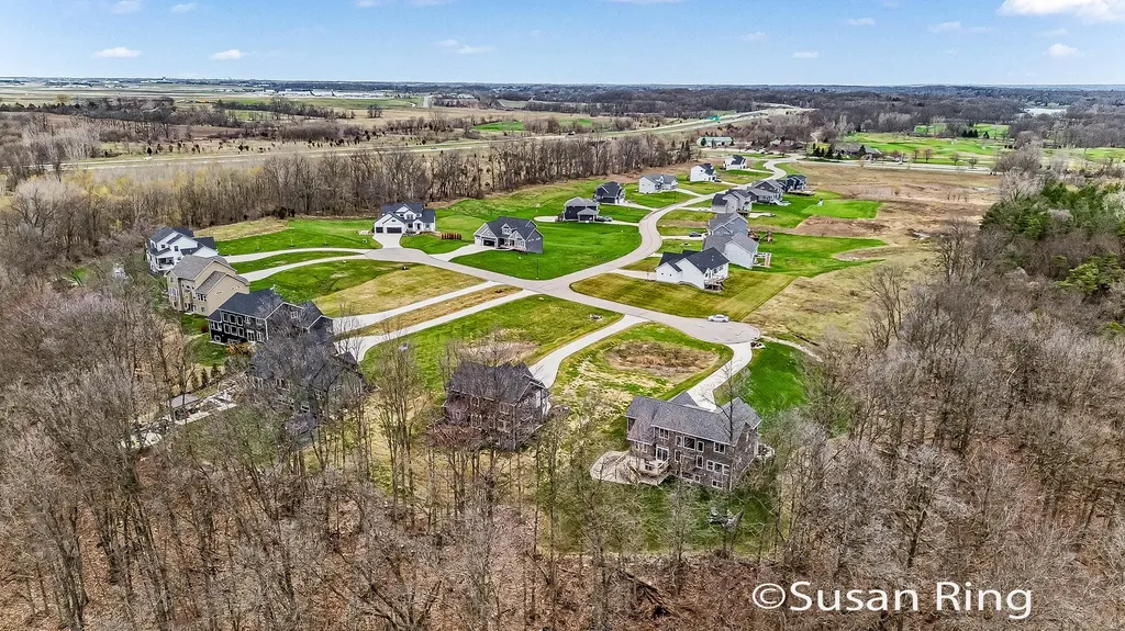7290 Crossridge Drive SE Cascade Charter Township MI 49512